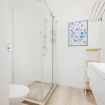 Cozy 1br Near Opera & Gozsdu With Terrace Apartman *